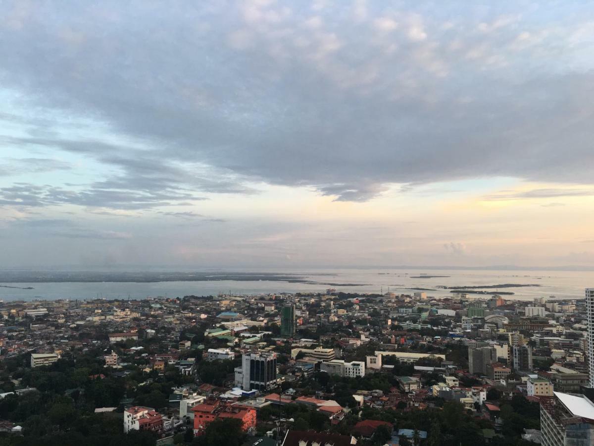 Horizons 101 - Panoramic View By St. Therese Cebu Dış mekan fotoğraf